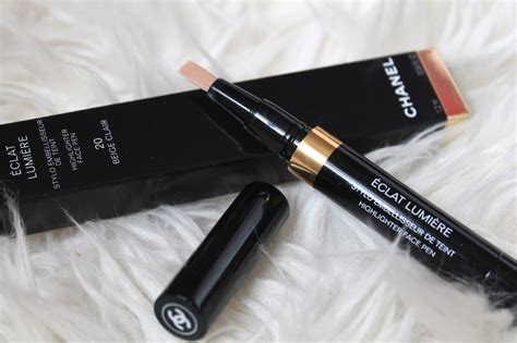 correttore chanel eclat lumiere opinioni|Chanel Éclat Lumière Highlighter Face Pen: A Review!.